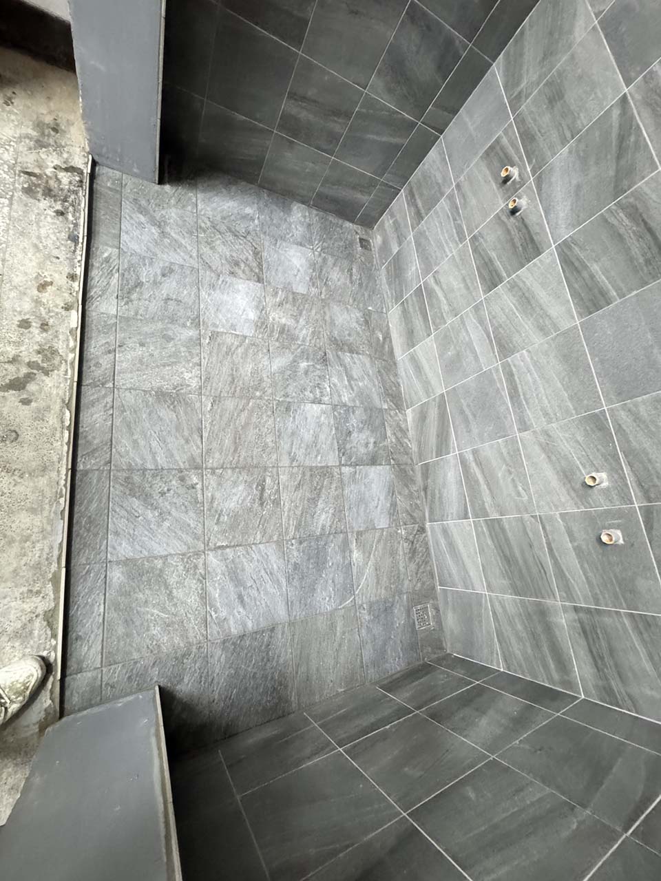 高雄大樹鋪地磚貼壁磚