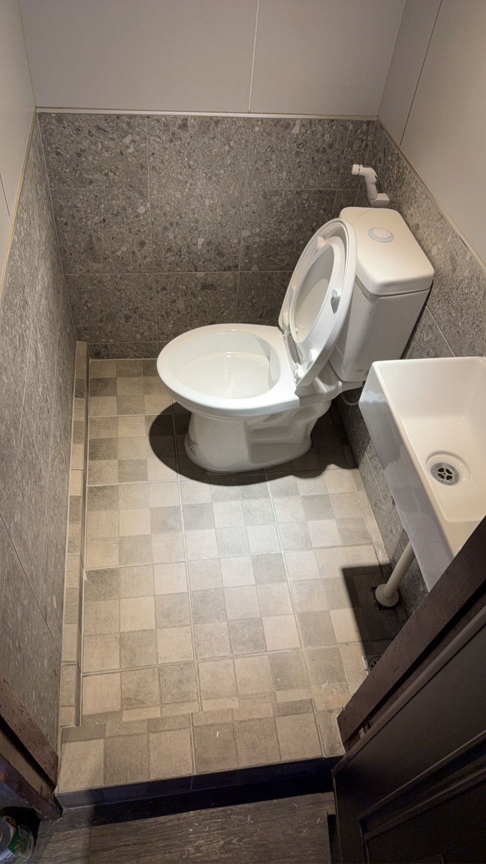 高雄鳳山安裝衛浴設備